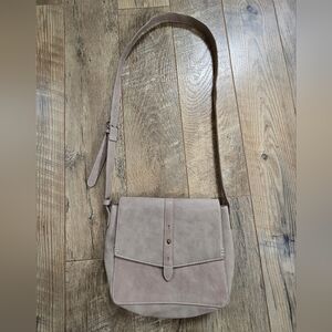 Universal Thread Elegant Tan Non Leather Crossbody Bag